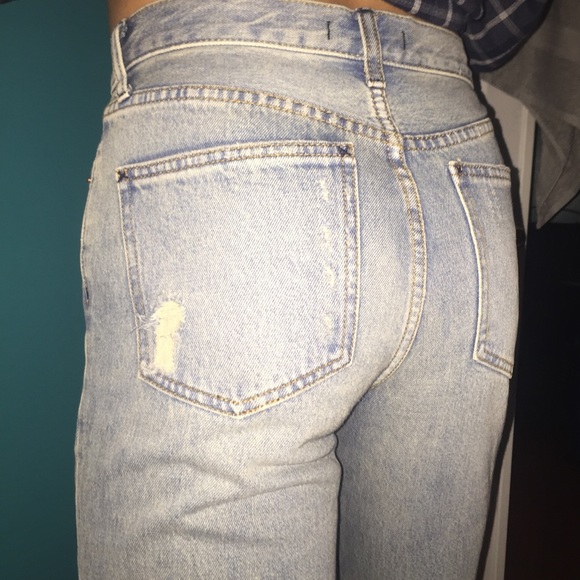 SOLD NWOT Free People Distressed Denim Jeans - Picture 2 of 7